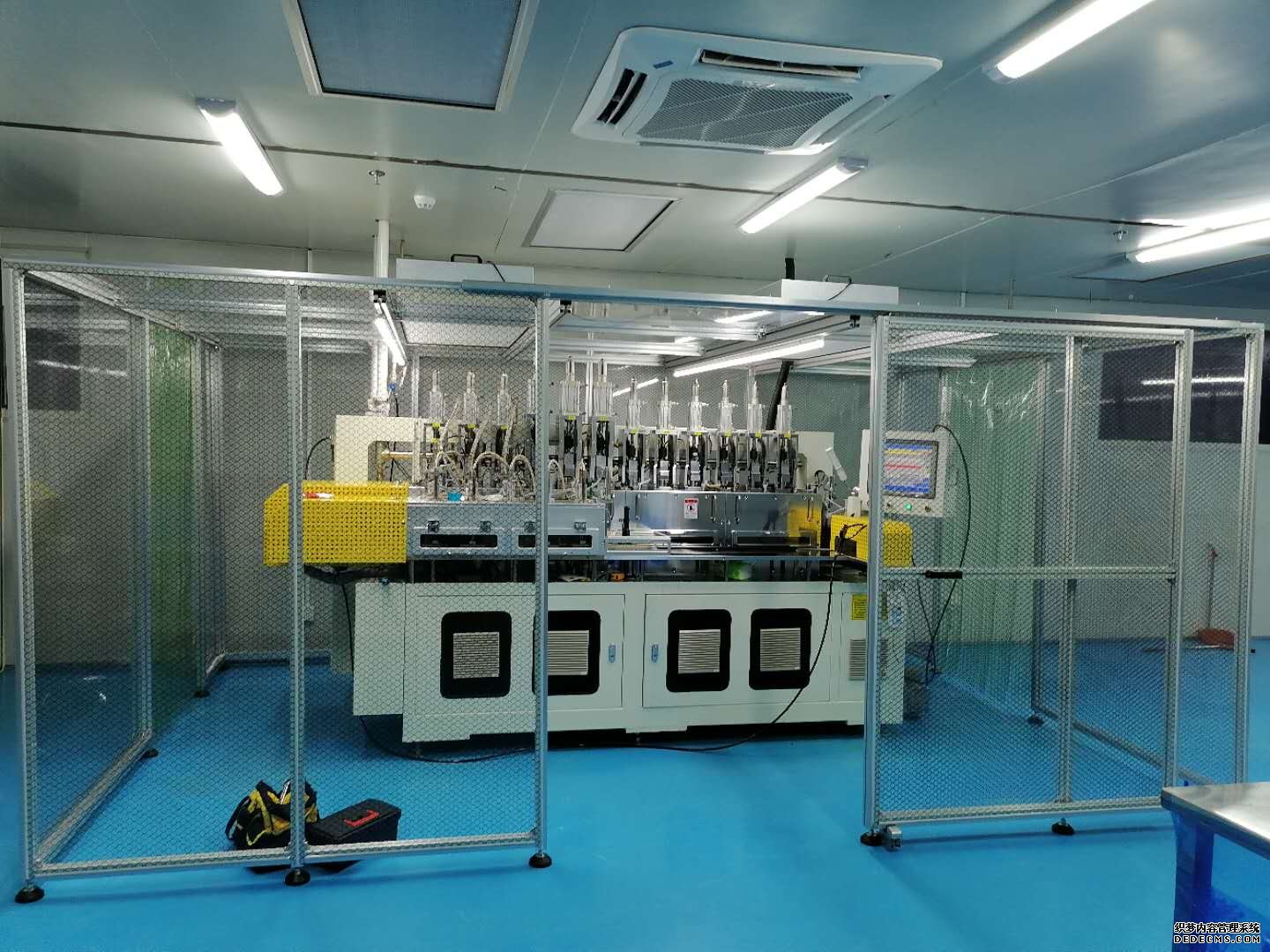 十萬級潔凈棚設(shè)計施工